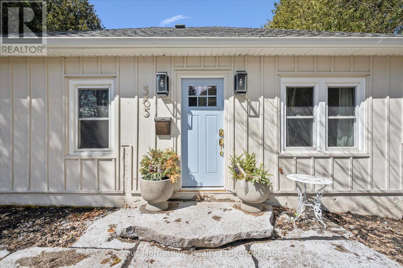 565 Old Orangeville Road, Centre Wellington, Ontario  N1M 1T9 - Photo 2 - X12989828