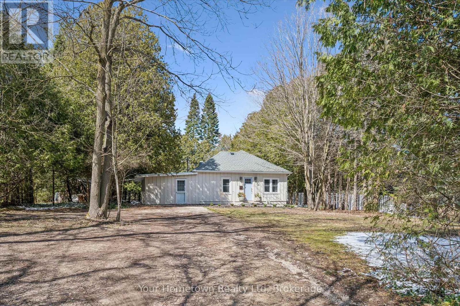 565 Old Orangeville Road, Centre Wellington, Ontario  N1M 1T9 - Photo 46 - X12989828