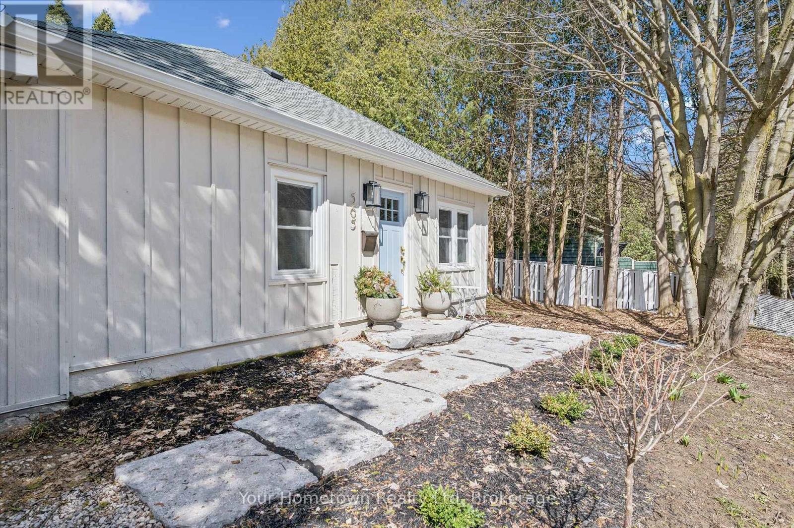 565 Old Orangeville Road, Centre Wellington, Ontario  N1M 1T9 - Photo 5 - X12989828