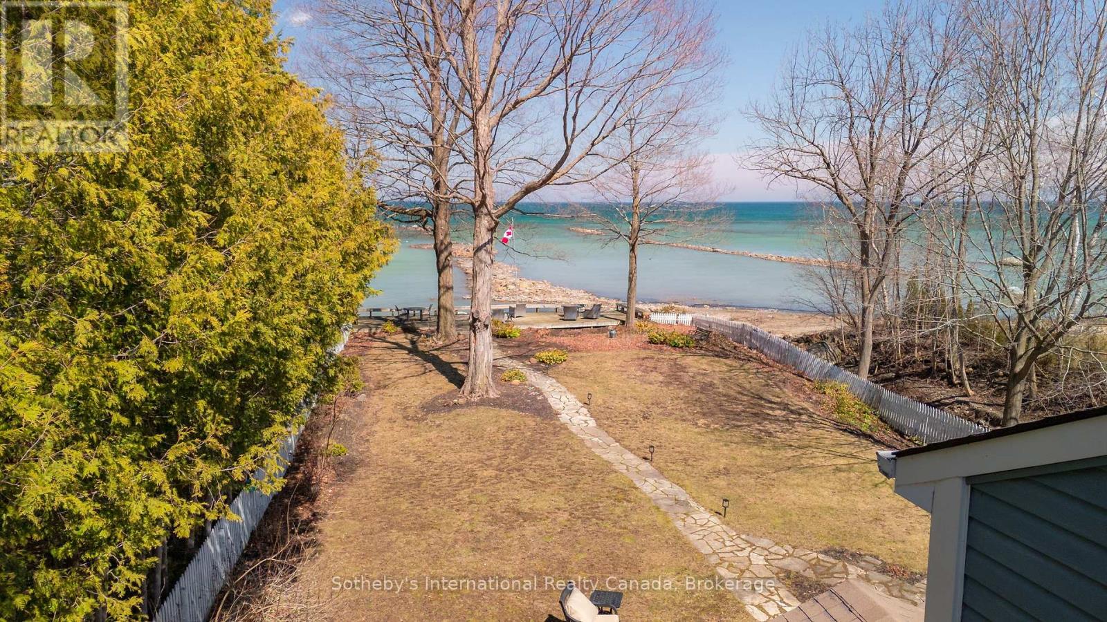 47 Vera Street, Meaford, Ontario  N4L 1B2 - Photo 2 - X12989830