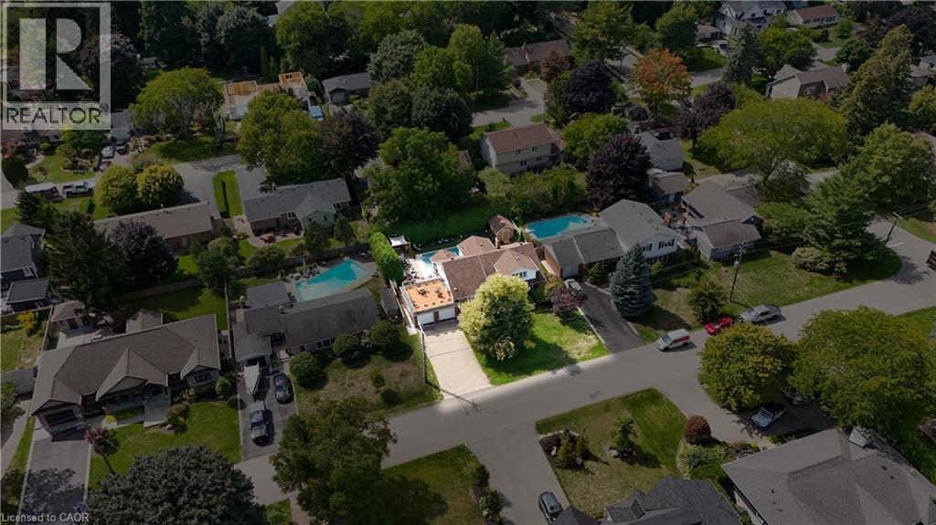 912 Boothman Avenue, Burlington, Ontario  L7T 1P4 - Photo 3 - 40799751