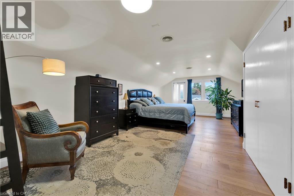 912 Boothman Avenue, Burlington, Ontario  L7T 1P4 - Photo 33 - 40799751