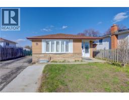 110 HAZELGLEN Drive, Kitchener, Ontario
