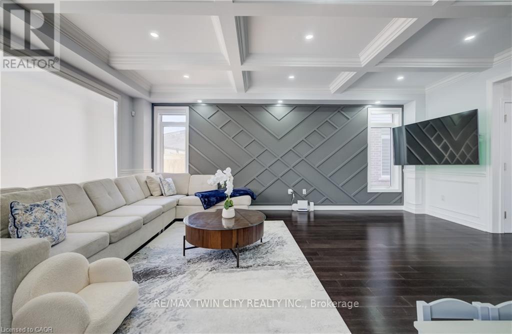 524 Linden Drive, Cambridge, Ontario  N3H 5L5 - Photo 8 - X12903028