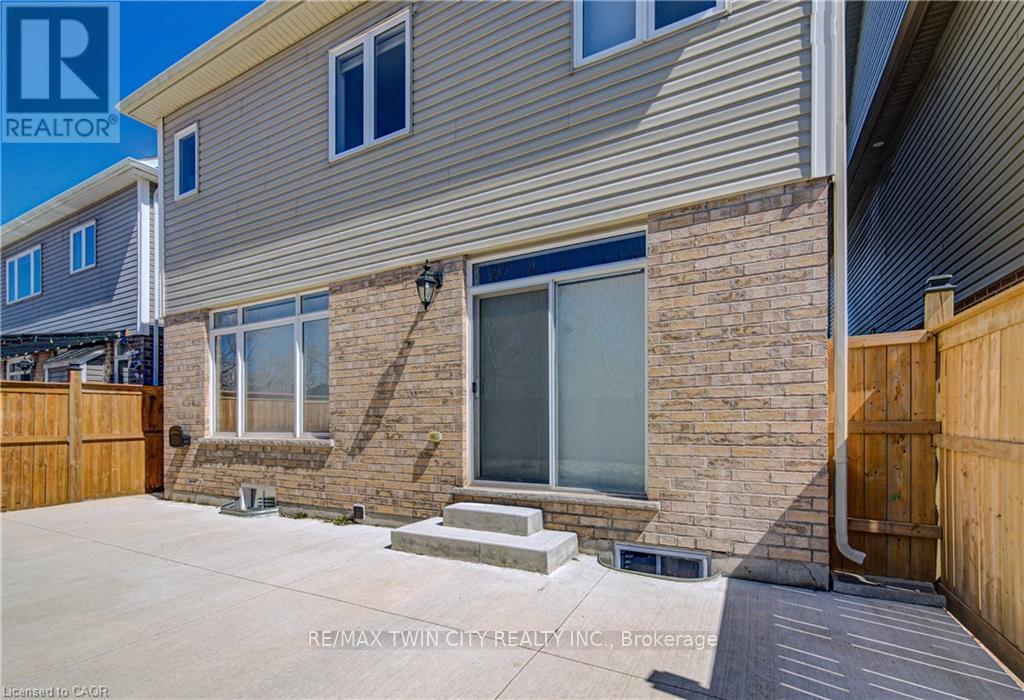 524 Linden Drive, Cambridge, Ontario  N3H 5L5 - Photo 46 - X12903028