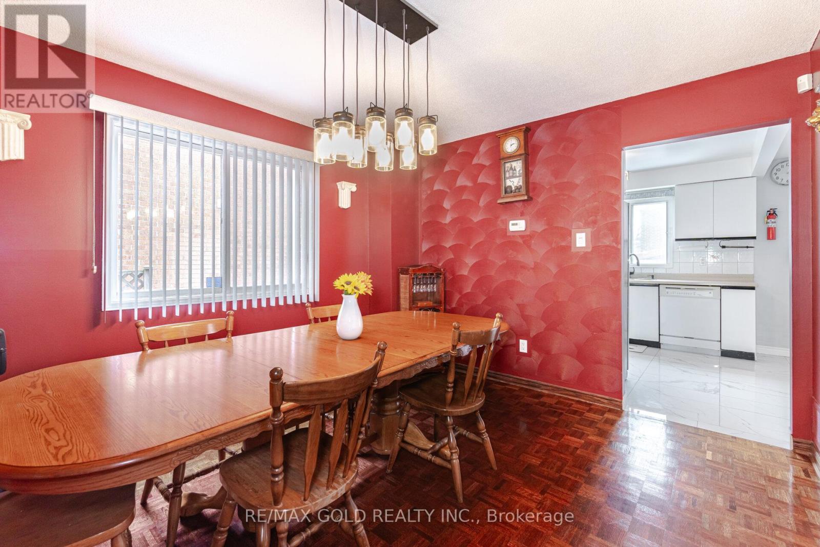 29 Brydon Crescent, Brampton, Ontario  L6X 3K2 - Photo 11 - W12989510