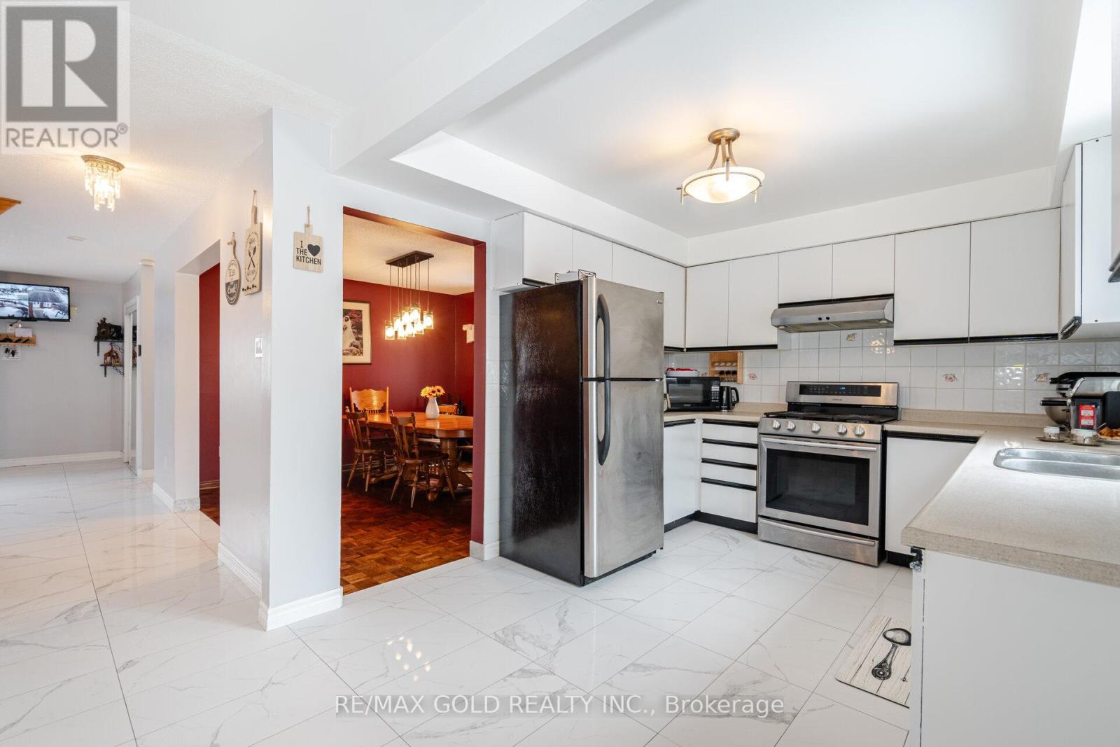 29 Brydon Crescent, Brampton, Ontario  L6X 3K2 - Photo 12 - W12989510