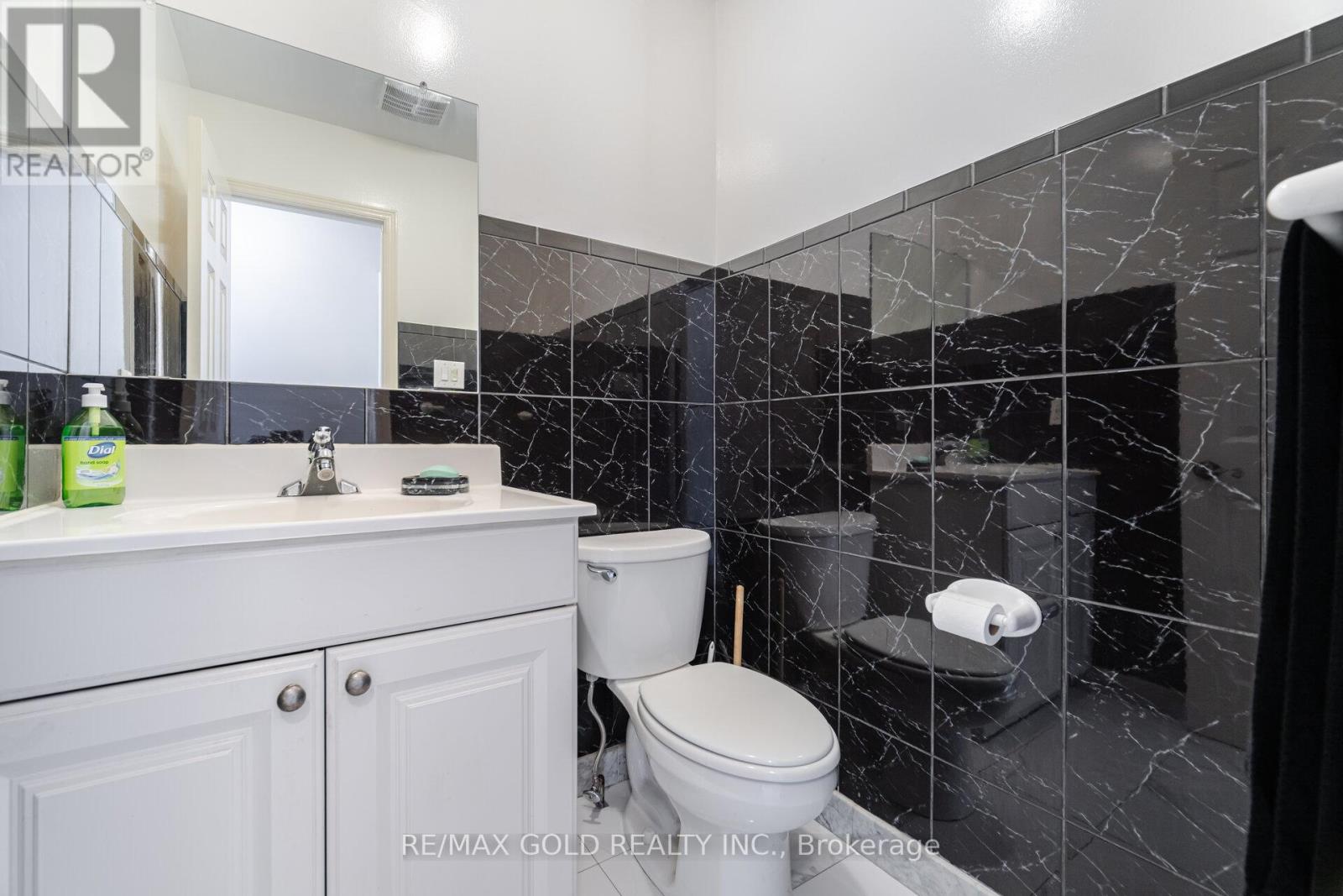 29 Brydon Crescent, Brampton, Ontario  L6X 3K2 - Photo 21 - W12989510