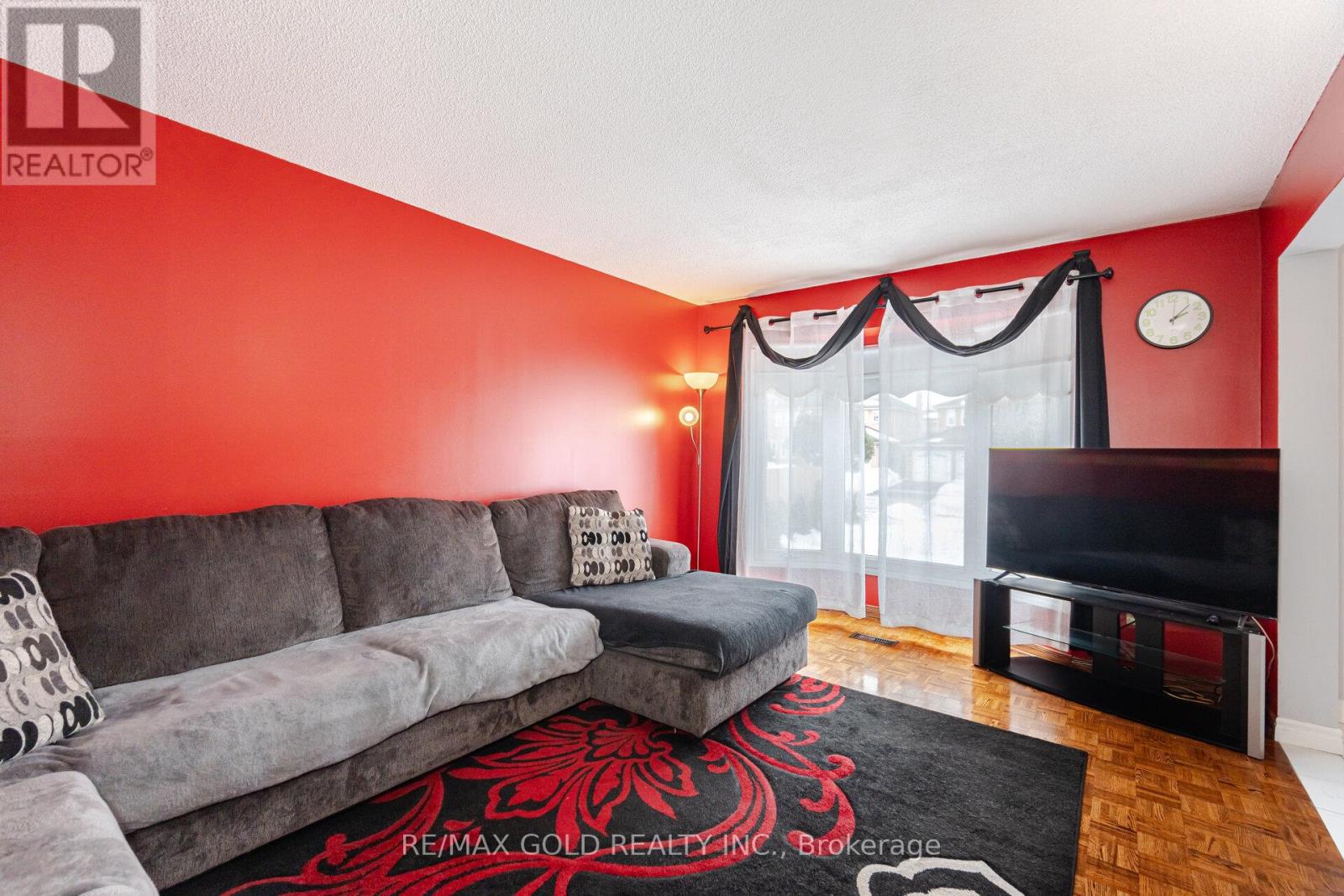 29 Brydon Crescent, Brampton, Ontario  L6X 3K2 - Photo 7 - W12989510