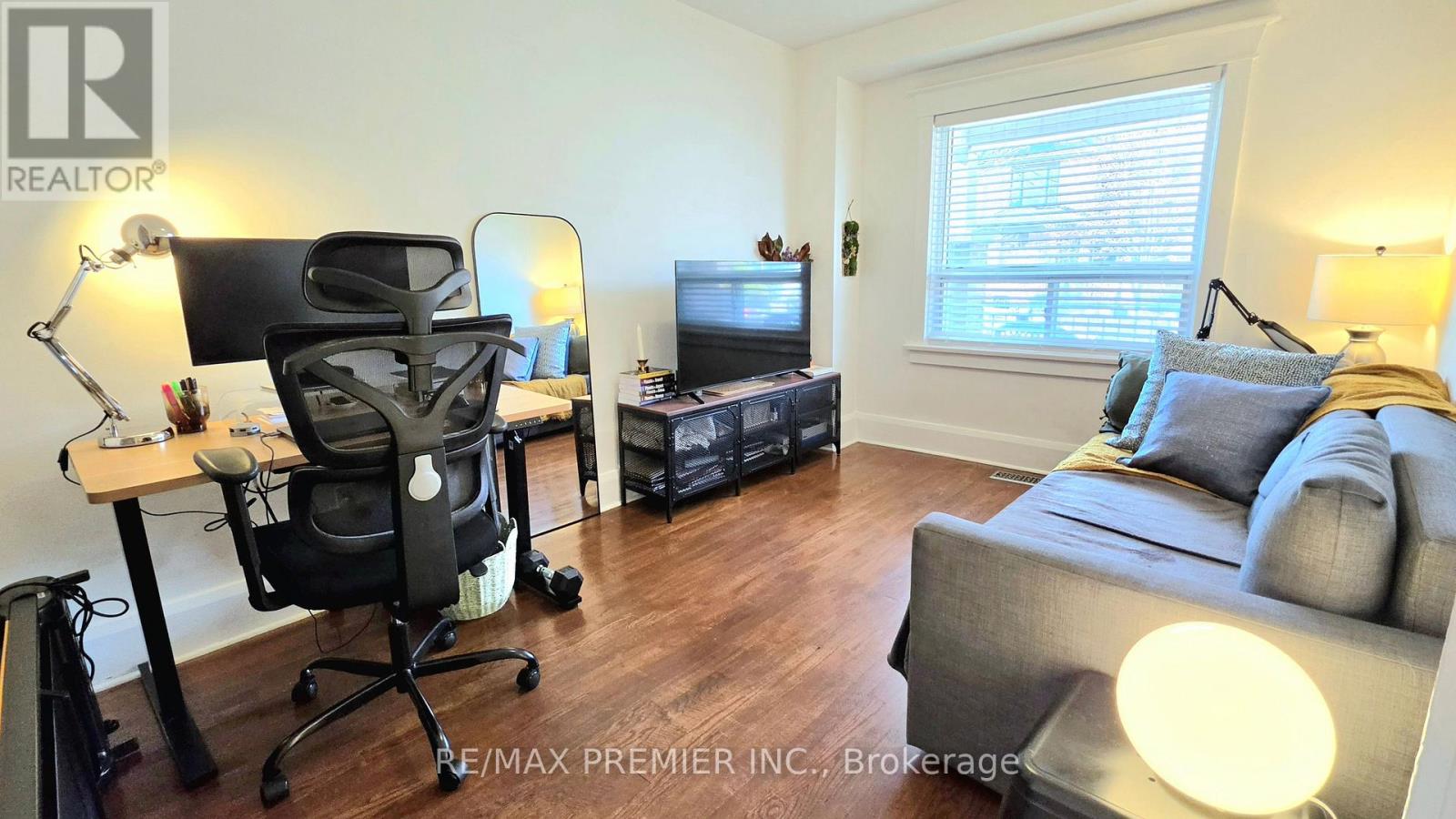 75 Auburn Avenue, Toronto, Ontario  M6H 2L8 - Photo 20 - W12989516