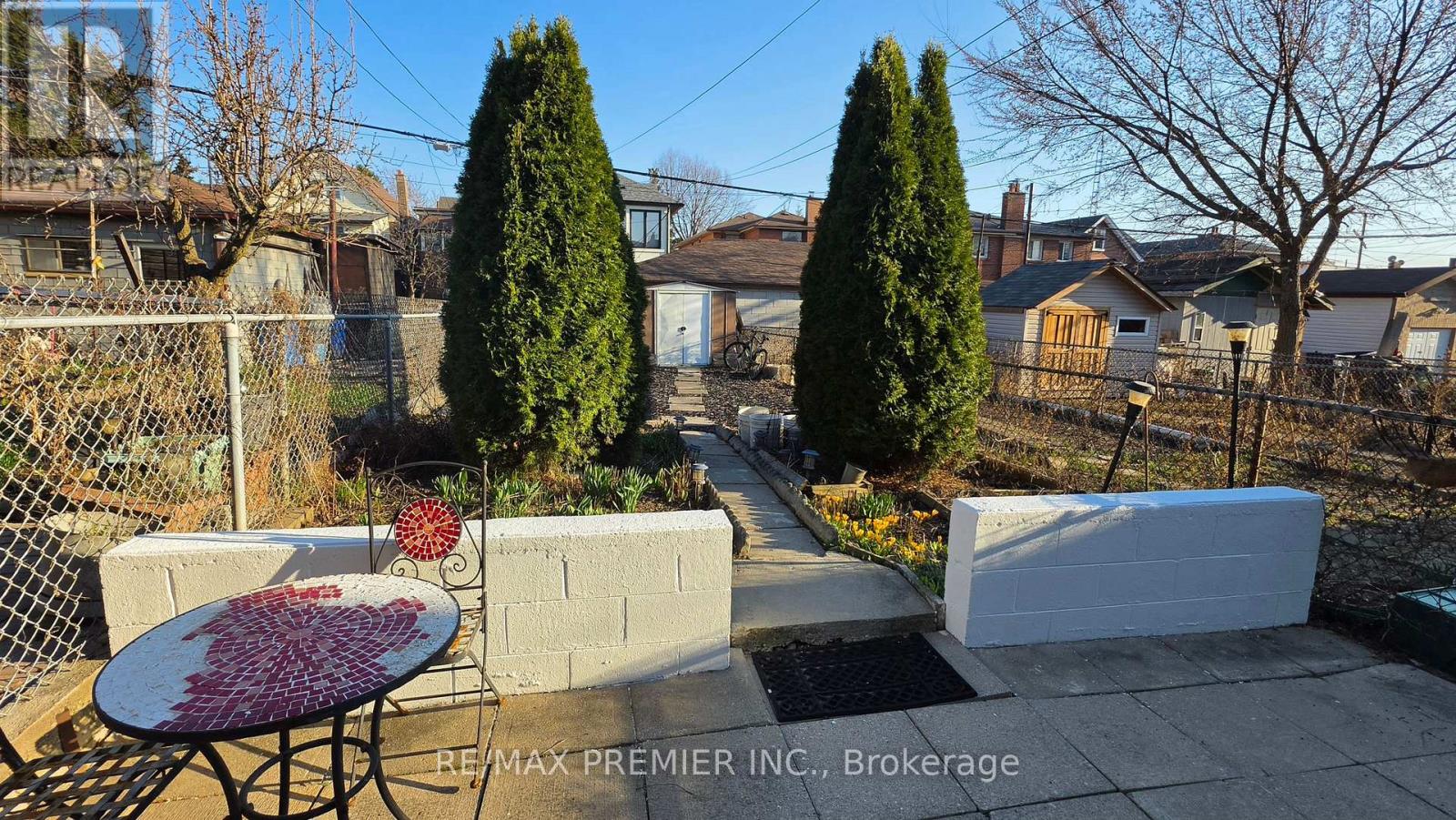 75 Auburn Avenue, Toronto, Ontario  M6H 2L8 - Photo 46 - W12989516