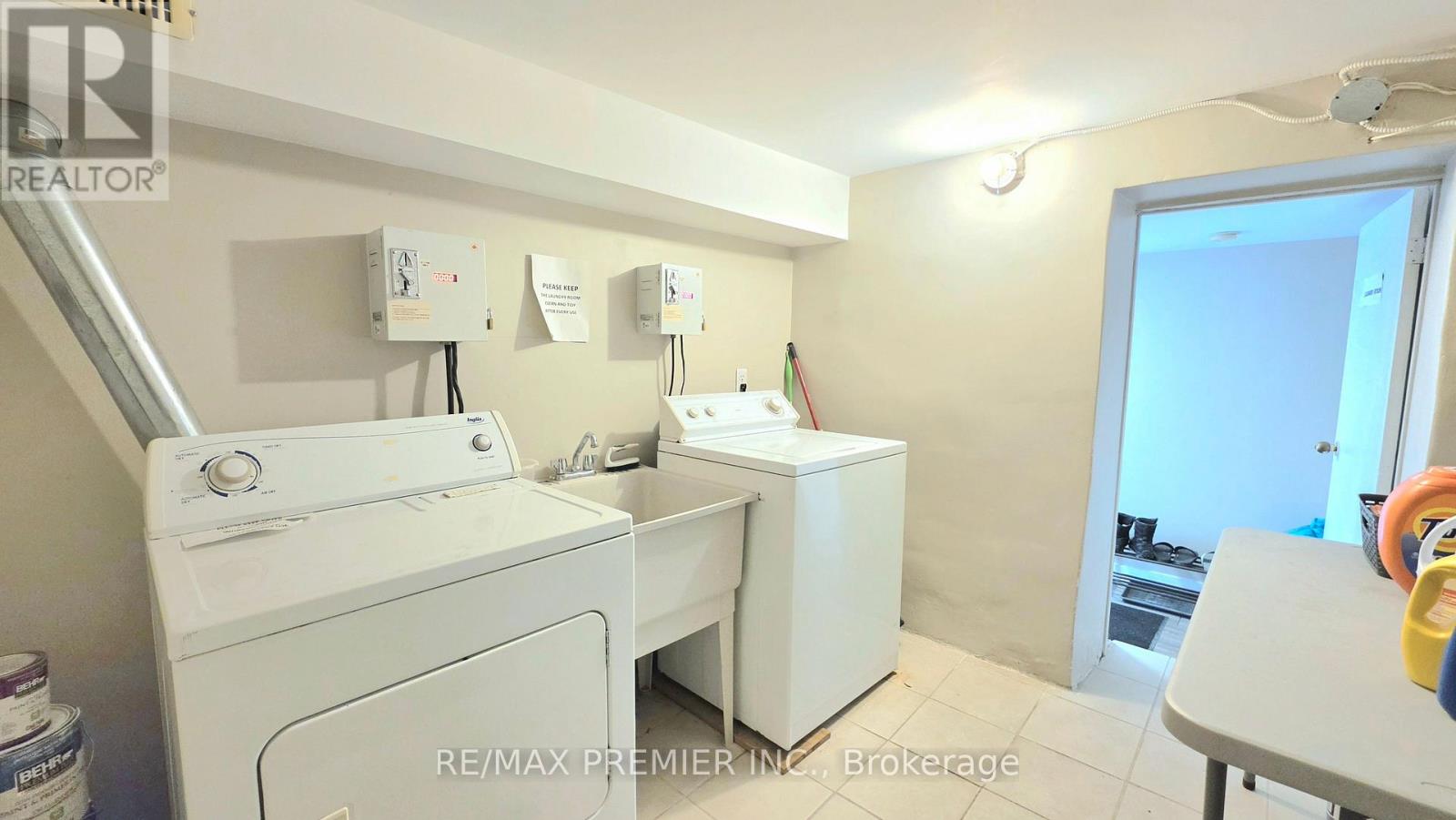 75 Auburn Avenue, Toronto, Ontario  M6H 2L8 - Photo 47 - W12989516