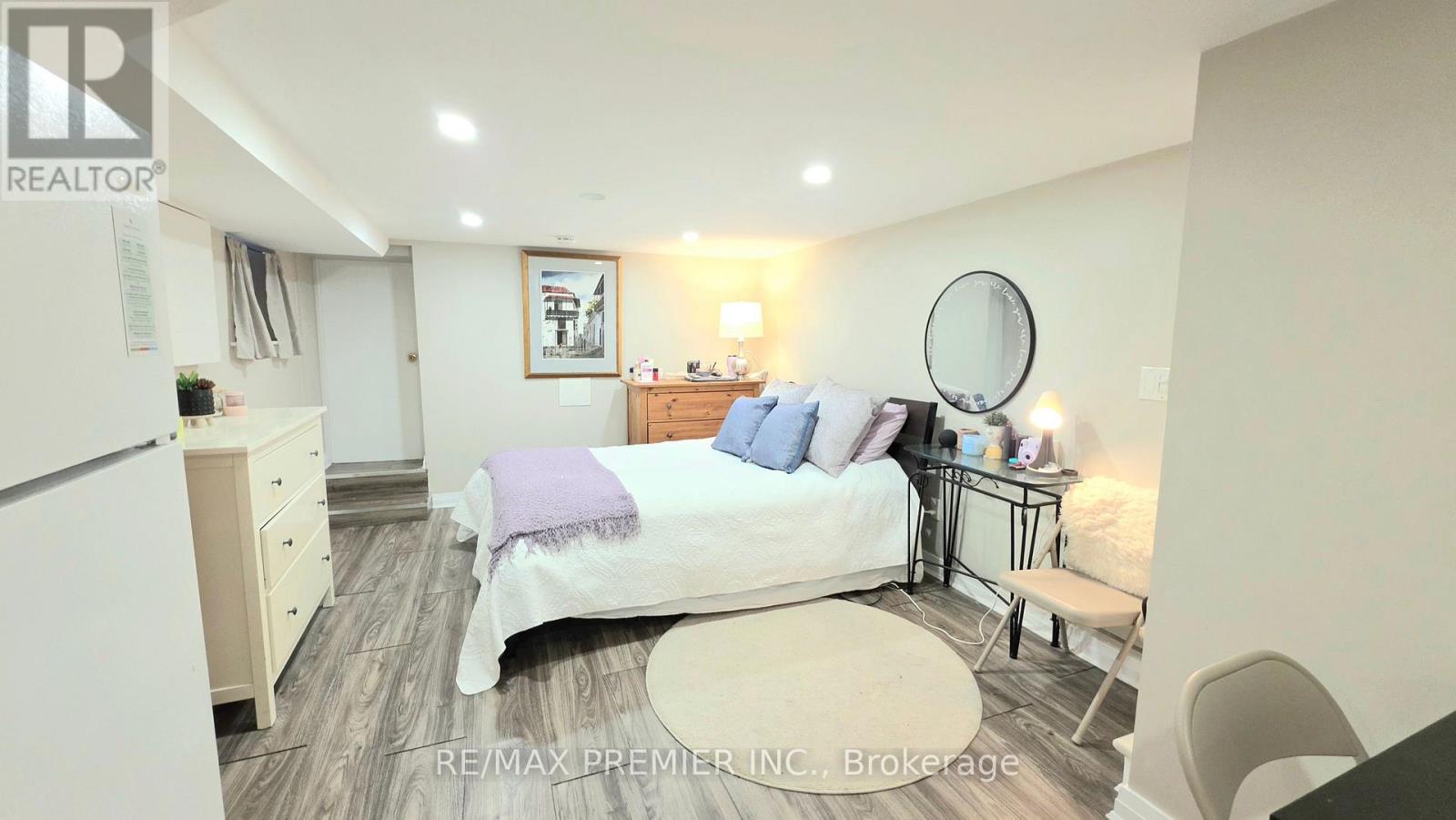 75 Auburn Avenue, Toronto, Ontario  M6H 2L8 - Photo 6 - W12989516