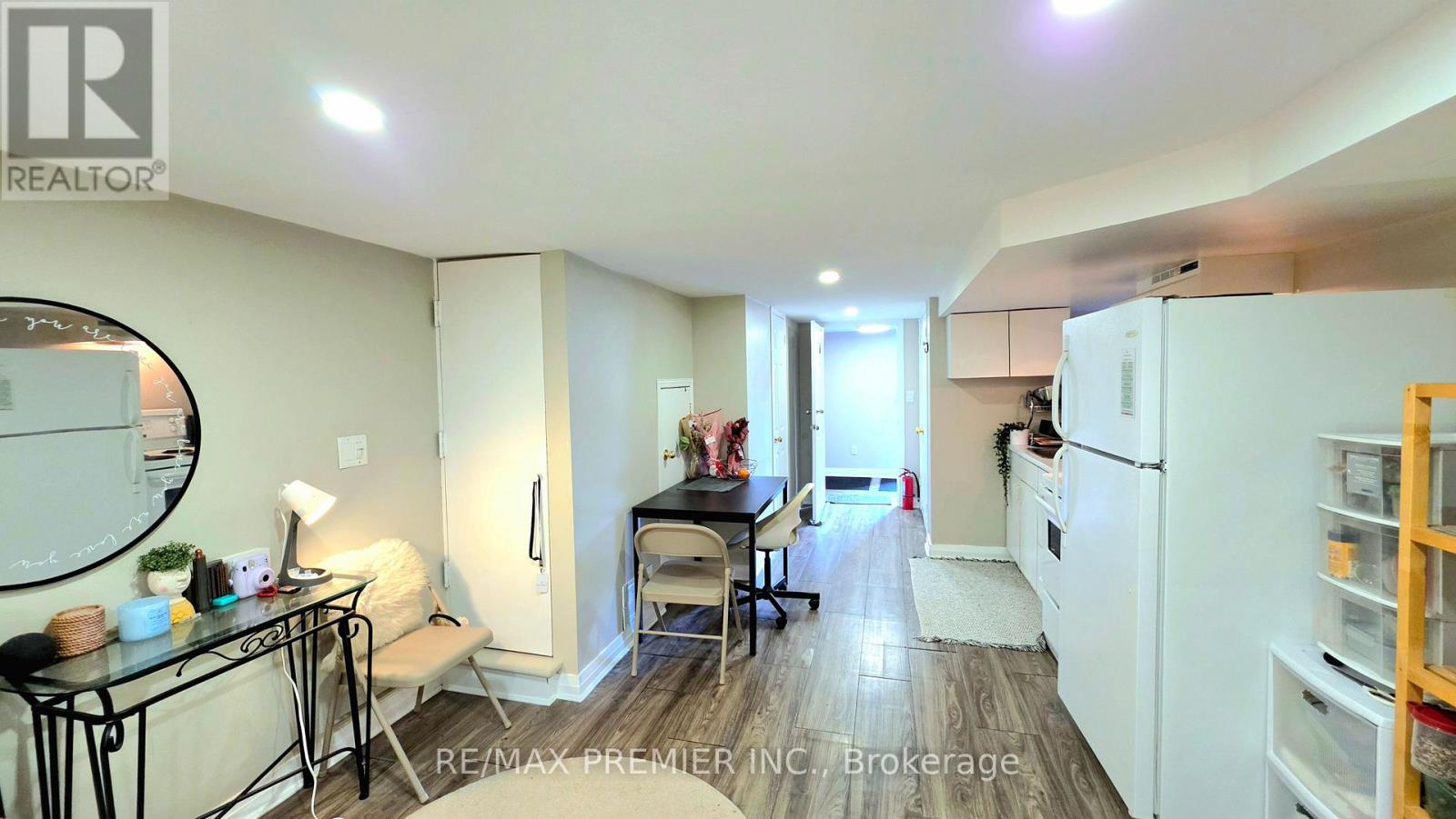 75 Auburn Avenue, Toronto, Ontario  M6H 2L8 - Photo 9 - W12989516