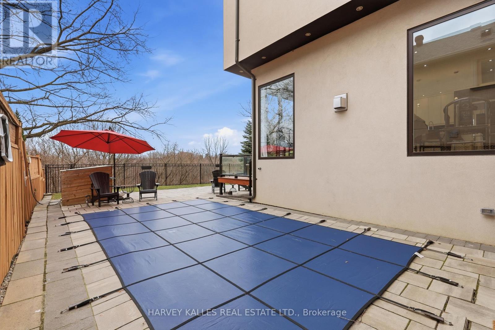 46 Ravenscrest Drive, Toronto, Ontario  M9B 5M7 - Photo 30 - W12989518