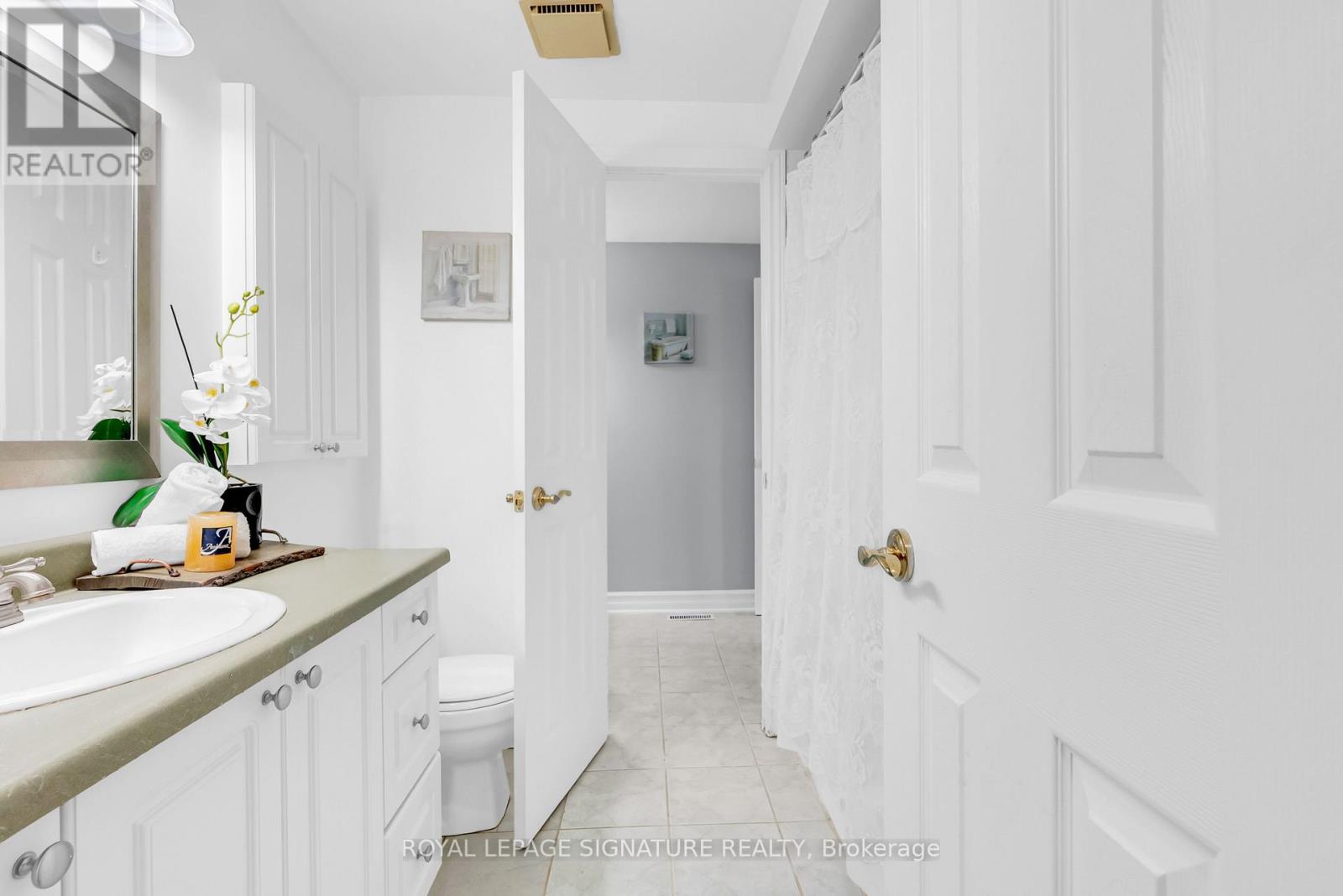 6539 Edenwood Drive, Mississauga, Ontario  L5N 3H2 - Photo 35 - W12989552