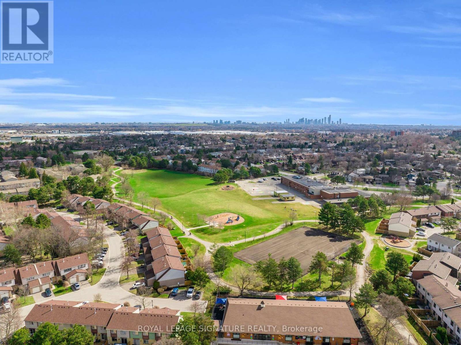 6539 Edenwood Drive, Mississauga, Ontario  L5N 3H2 - Photo 49 - W12989552