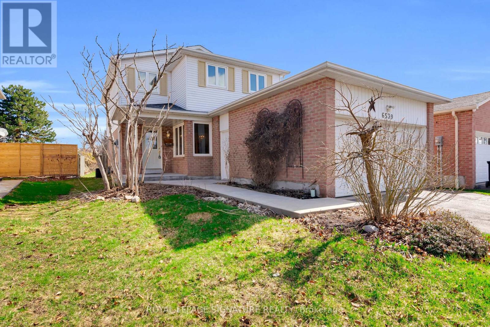 6539 Edenwood Drive, Mississauga, Ontario  L5N 3H2 - Photo 8 - W12989552