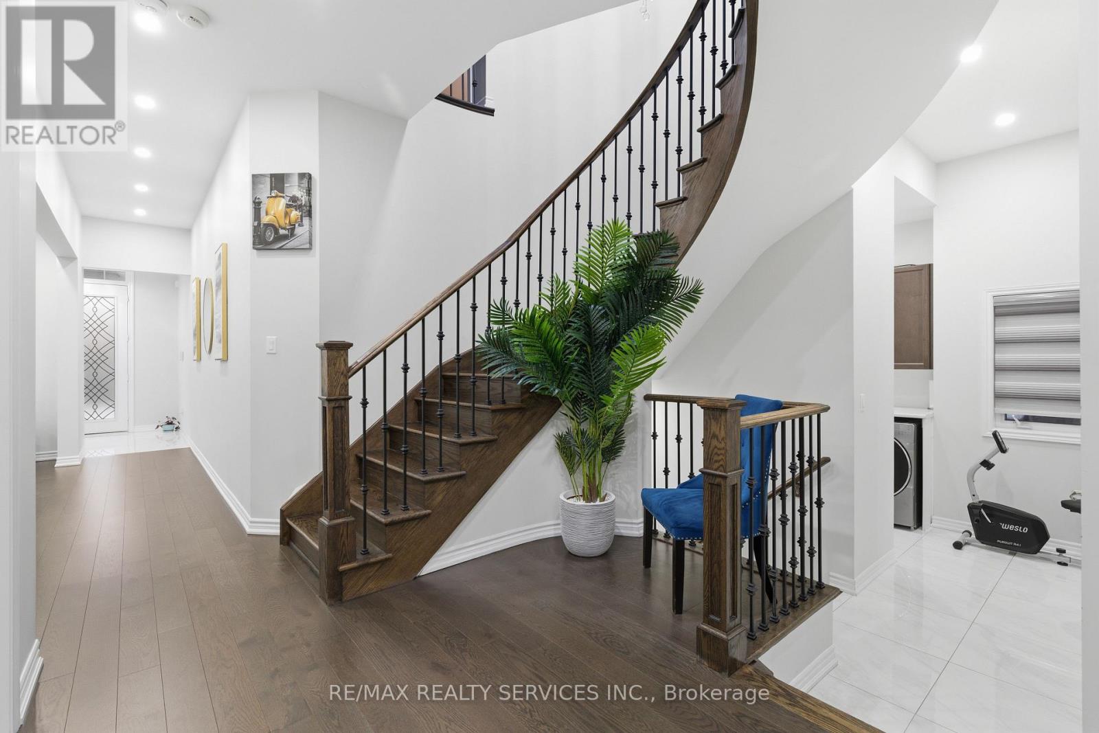 7 Caboose Street, Brampton, Ontario  L7A 5A9 - Photo 11 - W12989554