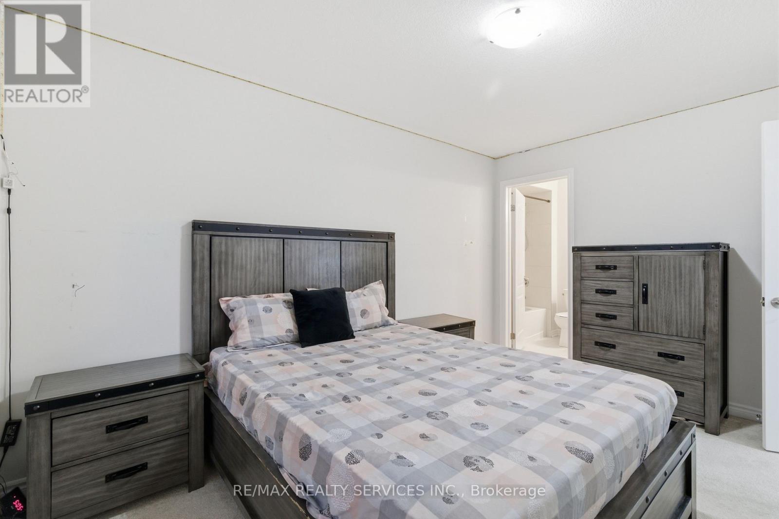 7 Caboose Street, Brampton, Ontario  L7A 5A9 - Photo 37 - W12989554