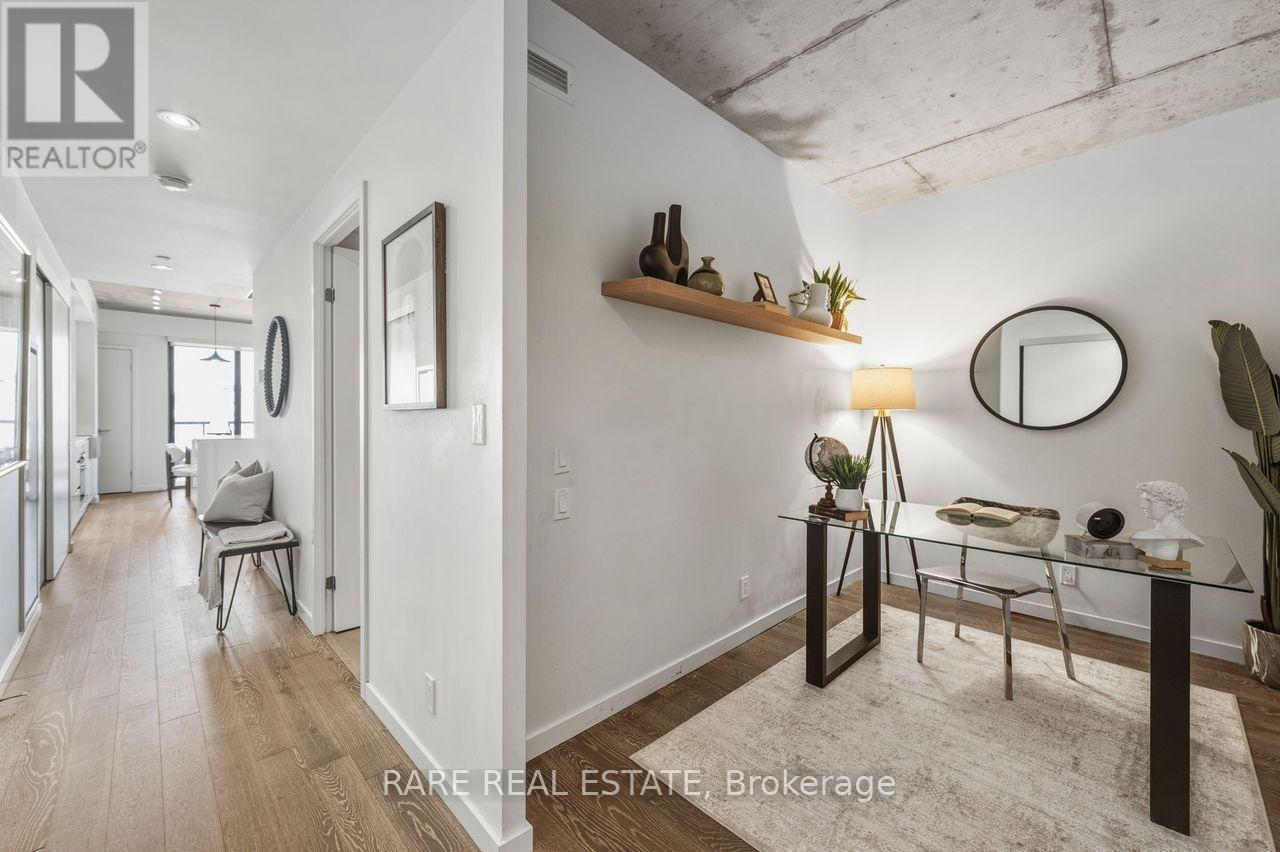 610 - 383 Sorauren Avenue, Toronto, Ontario  M6R 0A4 - Photo 10 - W12989564