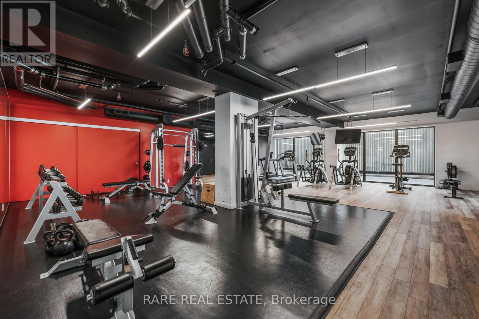 610 - 383 Sorauren Avenue, Toronto, Ontario  M6R 0A4 - Photo 15 - W12989564