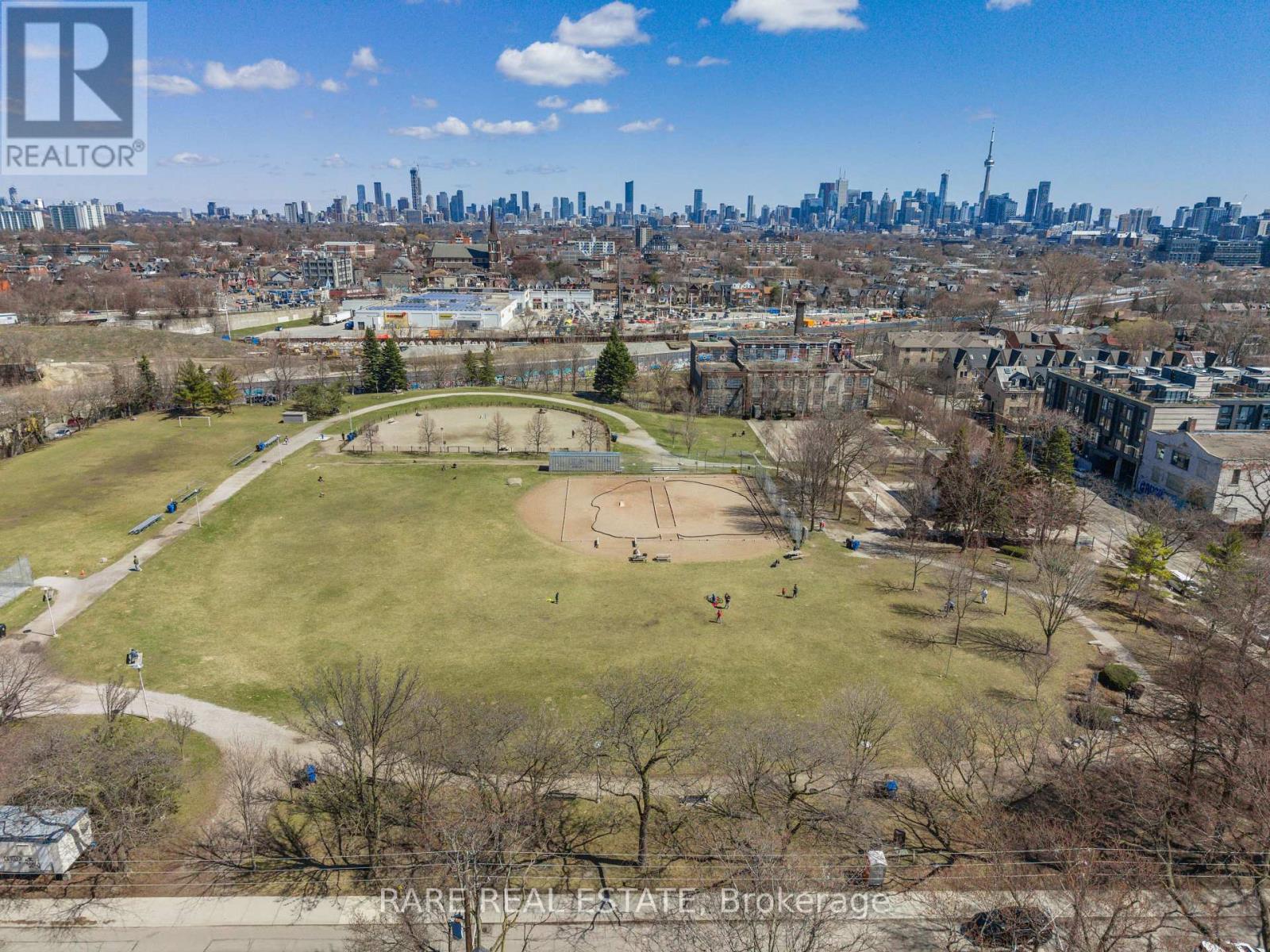 610 - 383 Sorauren Avenue, Toronto, Ontario  M6R 0A4 - Photo 19 - W12989564