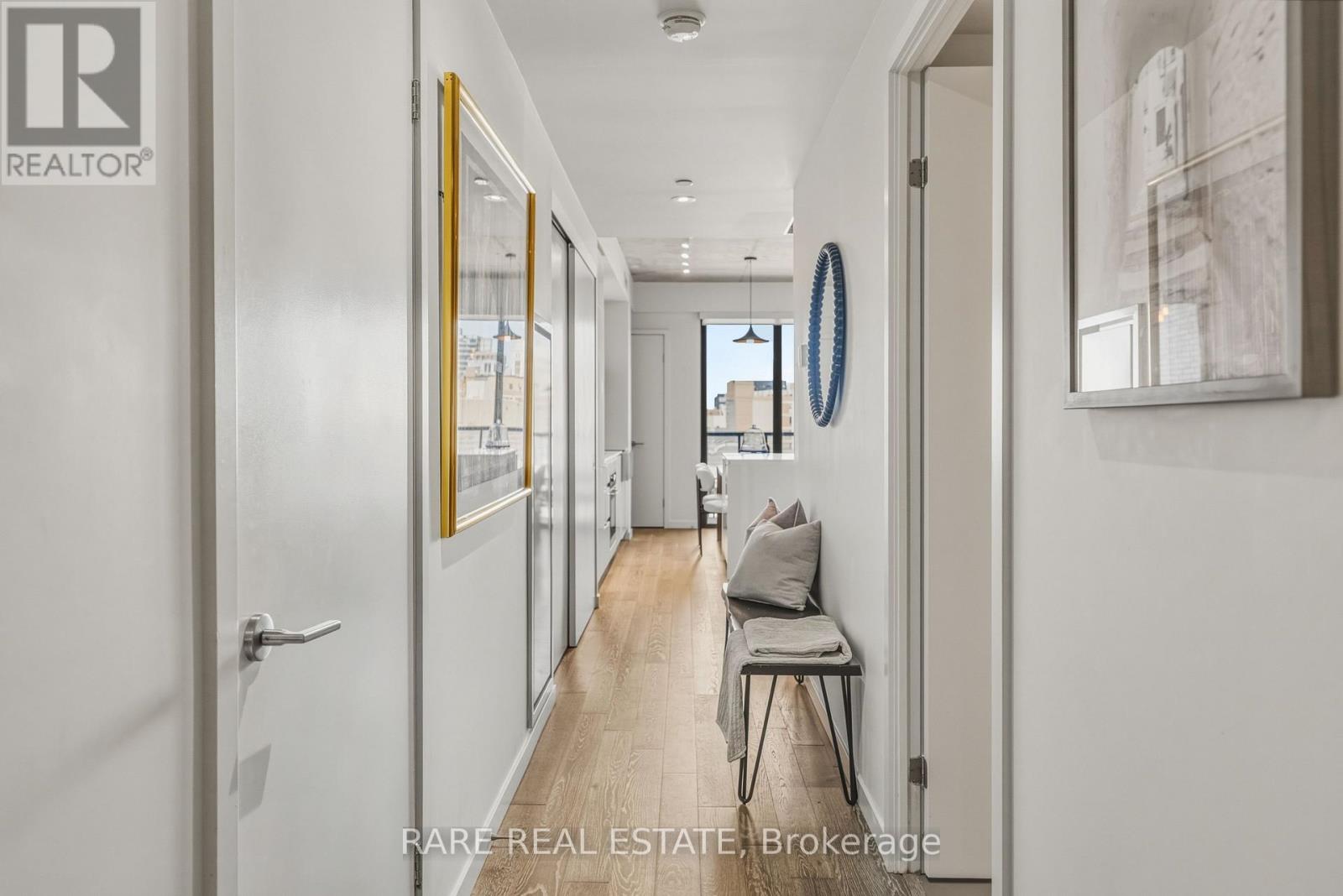 610 - 383 Sorauren Avenue, Toronto, Ontario  M6R 0A4 - Photo 9 - W12989564