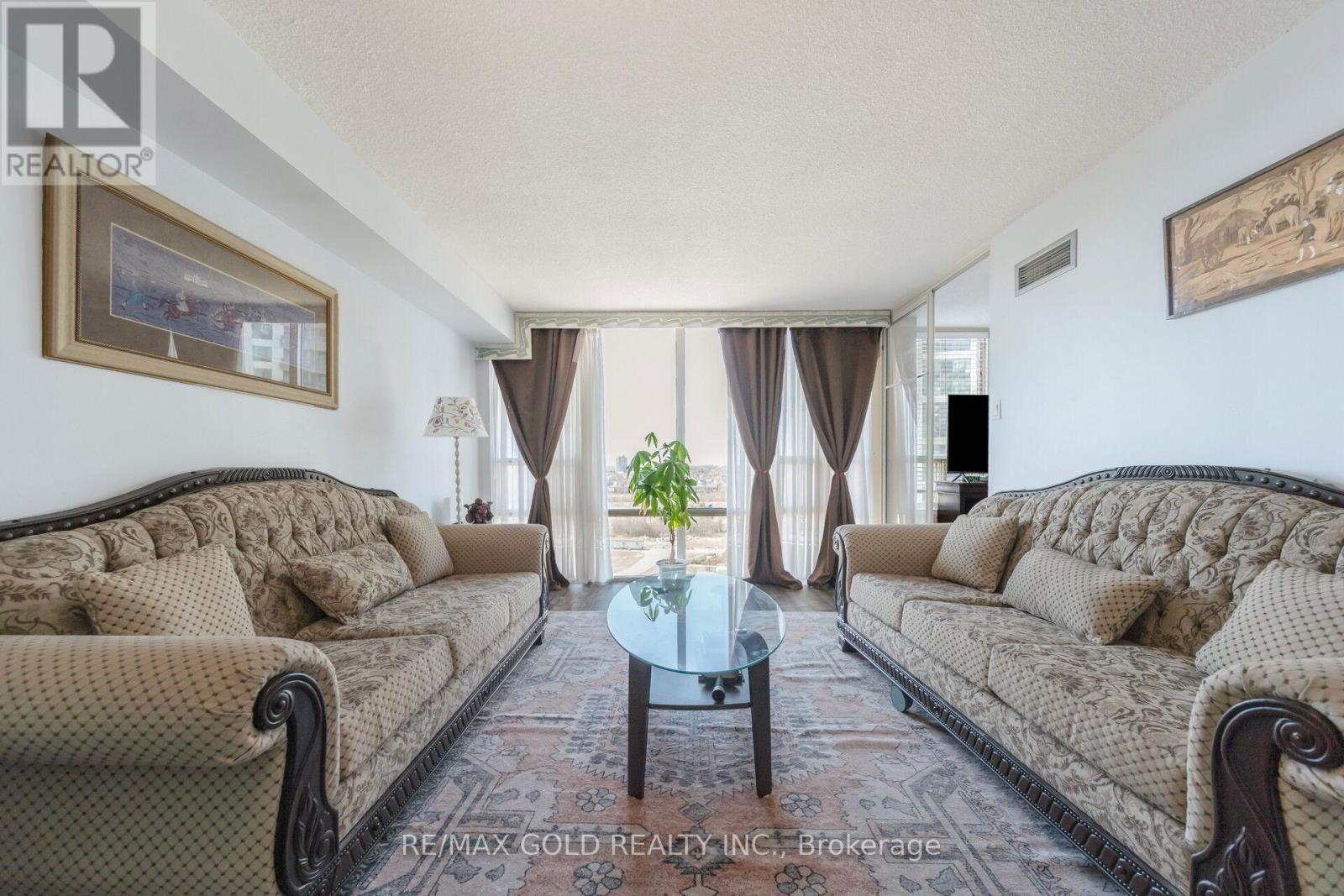 1406 - 350 Rathburn Road W, Mississauga, Ontario  L5B 3Y2 - Photo 10 - W12989602