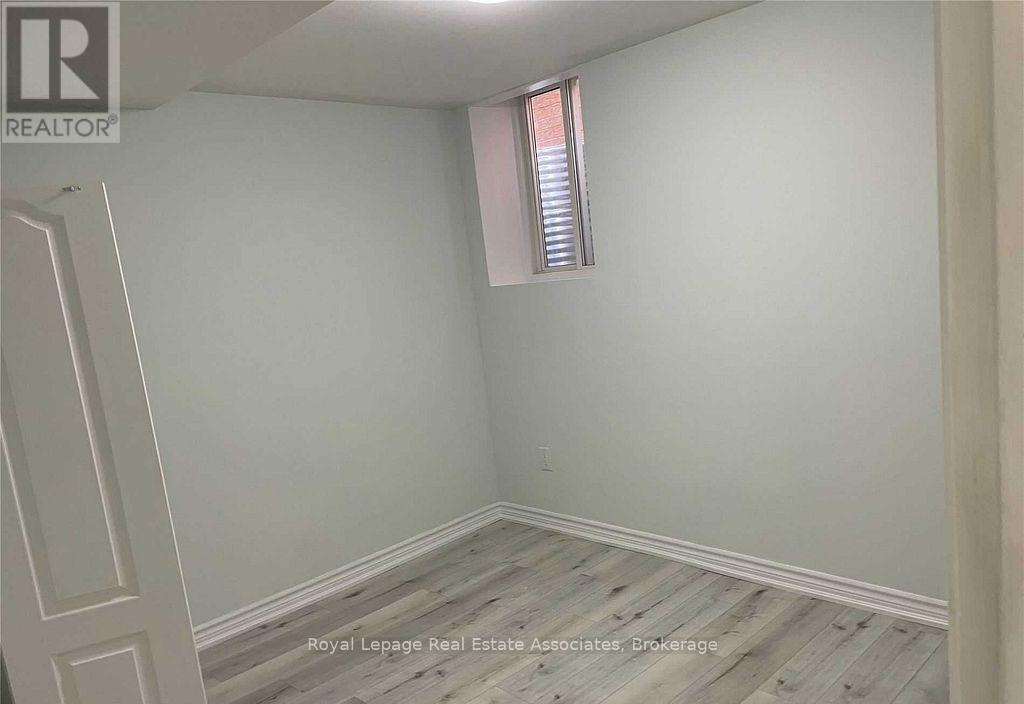 Bsmt - 75 Morningside Drive, Halton Hills, Ontario  L7G 0M1 - Photo 9 - W12989630