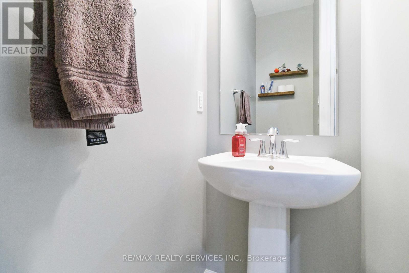 3494 Vernon Powell Drive, Oakville, Ontario  L6H 0X8 - Photo 14 - W12989658