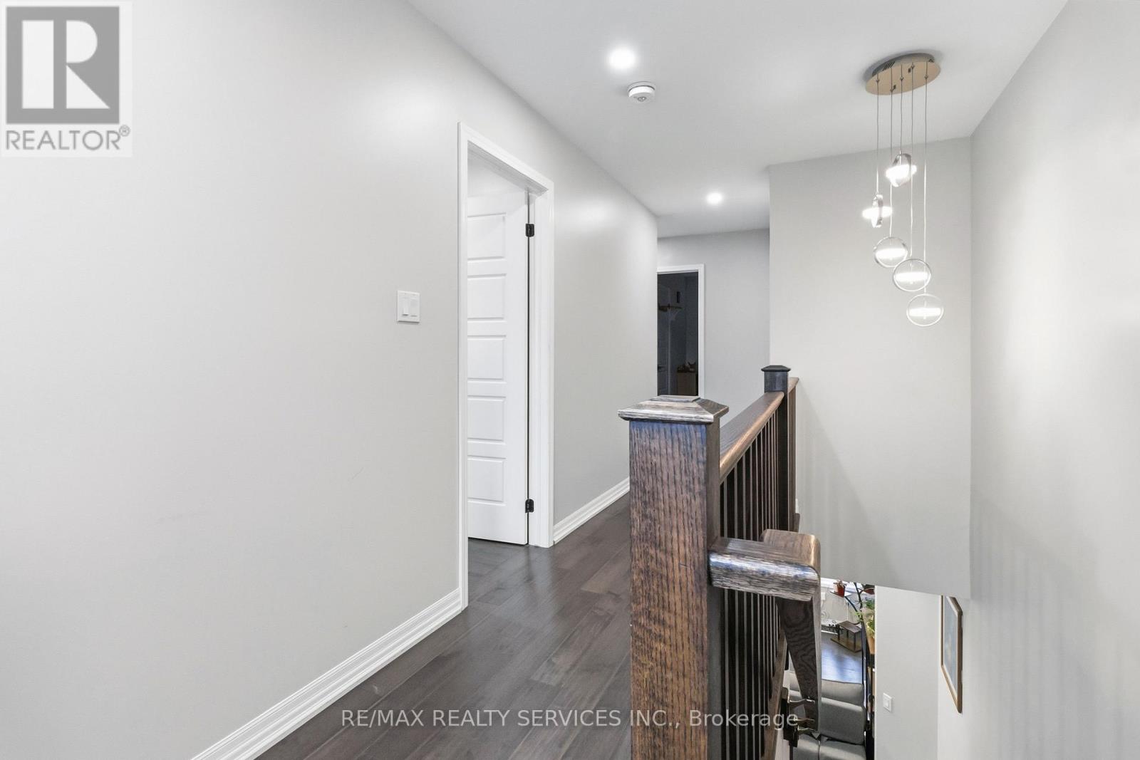 3494 Vernon Powell Drive, Oakville, Ontario  L6H 0X8 - Photo 15 - W12989658