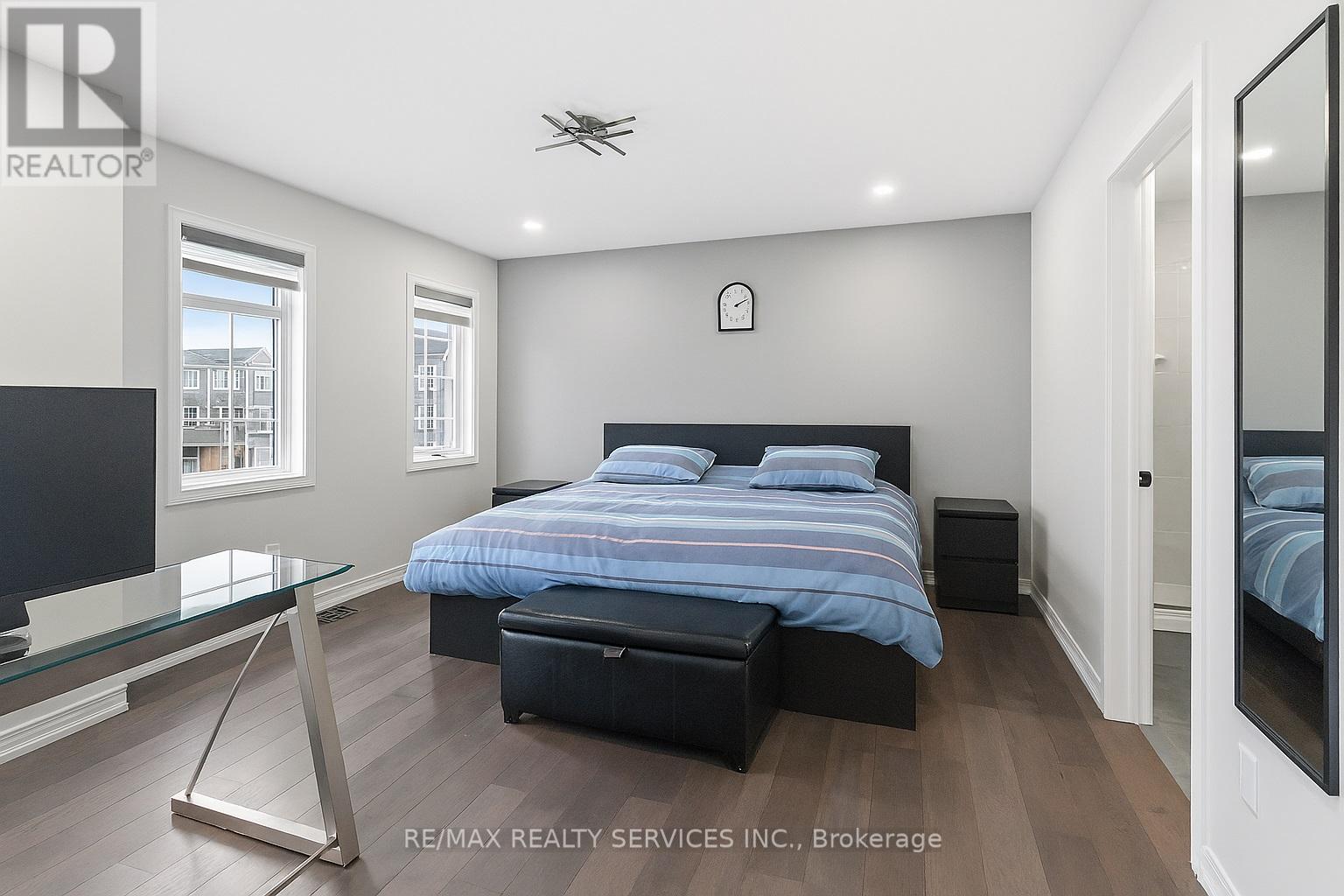 3494 Vernon Powell Drive, Oakville, Ontario  L6H 0X8 - Photo 18 - W12989658