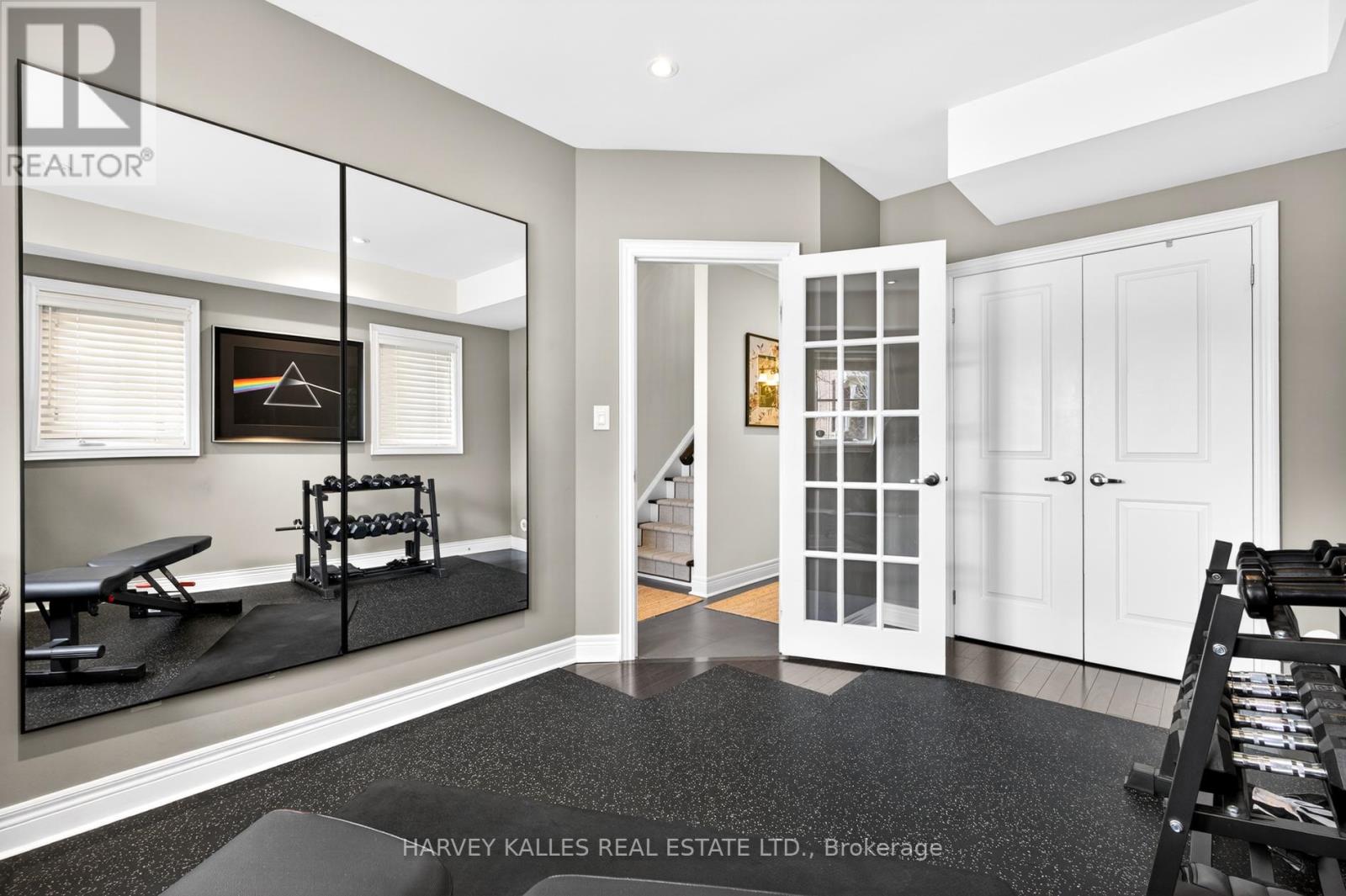 1815 Pagehurst Avenue, Mississauga, Ontario  L4X 1Y5 - Photo 7 - W12989664