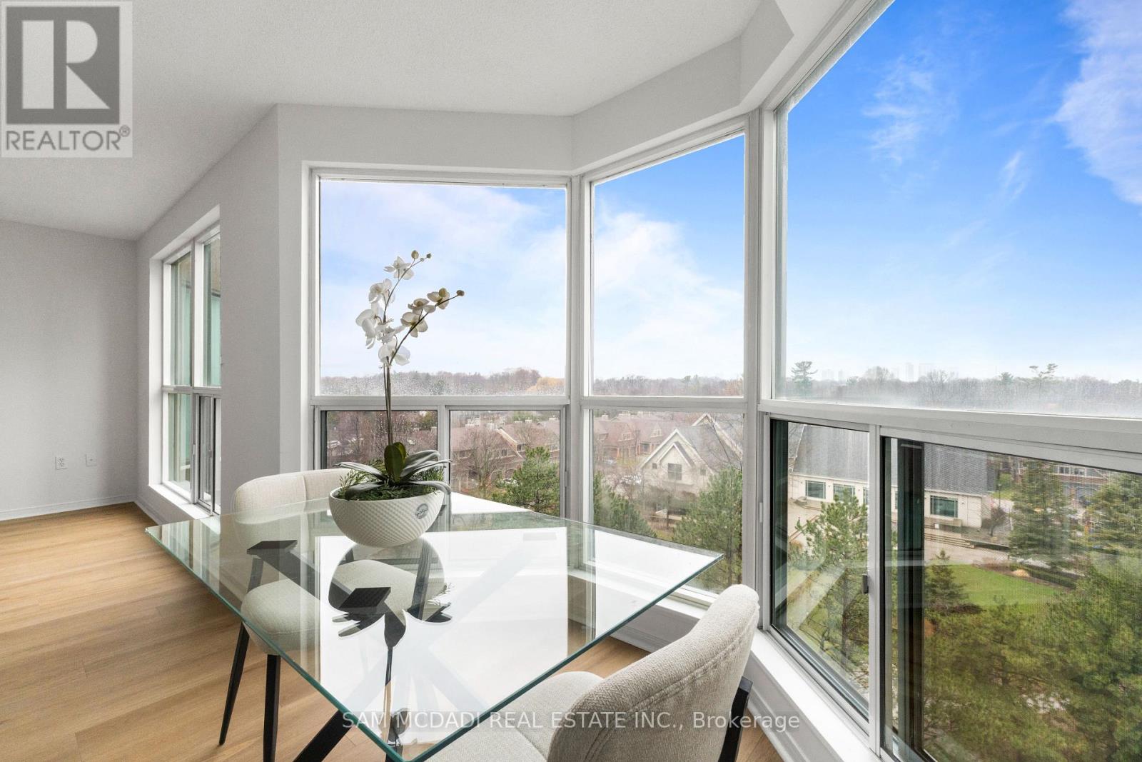 708 - 2177 Burnhamthorpe Road W, Mississauga, Ontario  L5L 5P9 - Photo 10 - W12989712