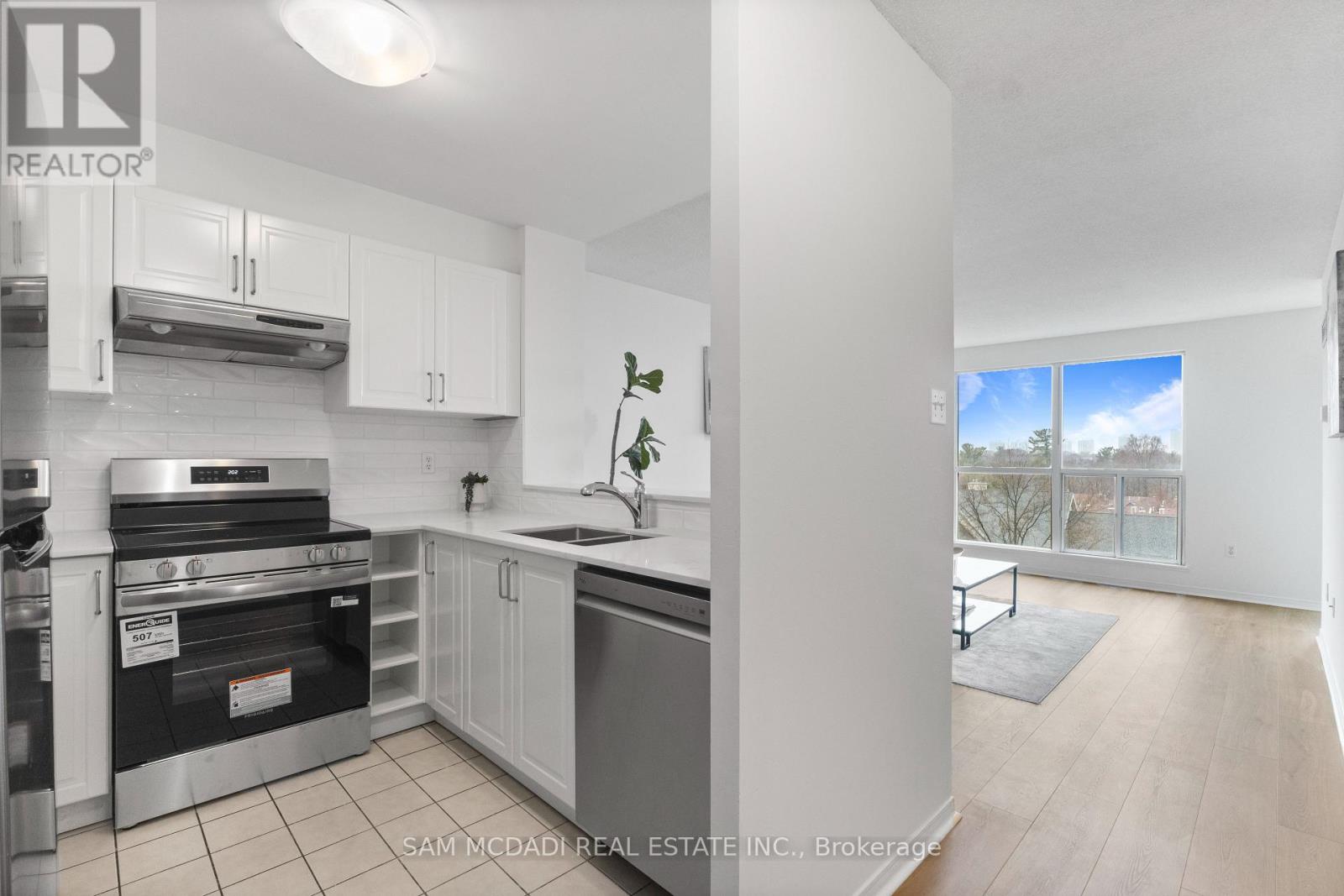 708 - 2177 Burnhamthorpe Road W, Mississauga, Ontario  L5L 5P9 - Photo 14 - W12989712