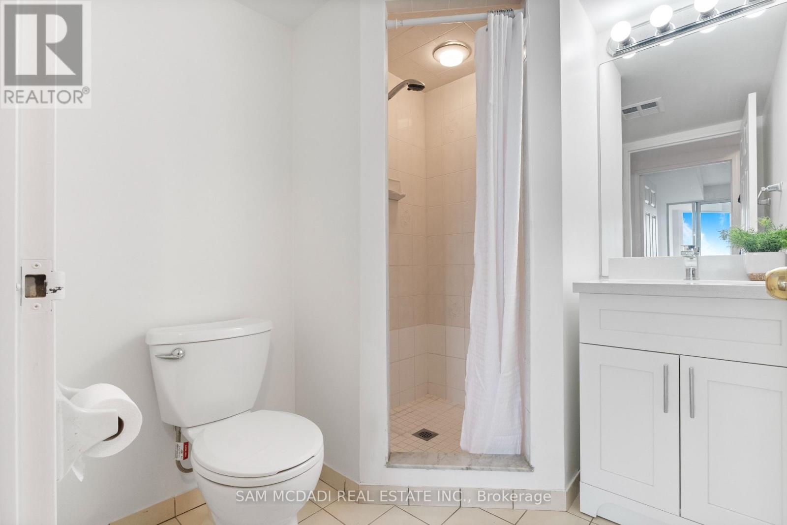 708 - 2177 Burnhamthorpe Road W, Mississauga, Ontario  L5L 5P9 - Photo 19 - W12989712