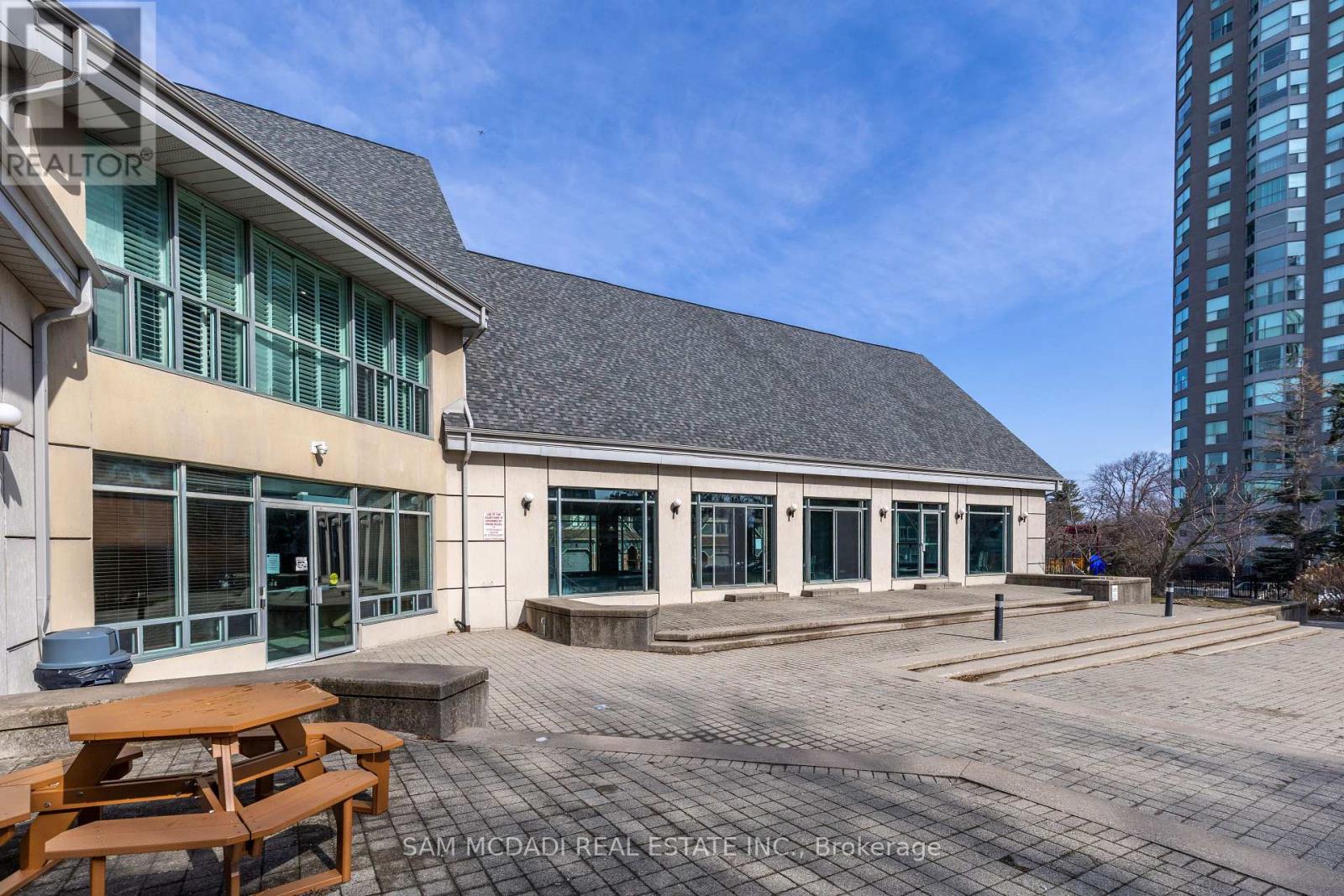 708 - 2177 Burnhamthorpe Road W, Mississauga, Ontario  L5L 5P9 - Photo 37 - W12989712