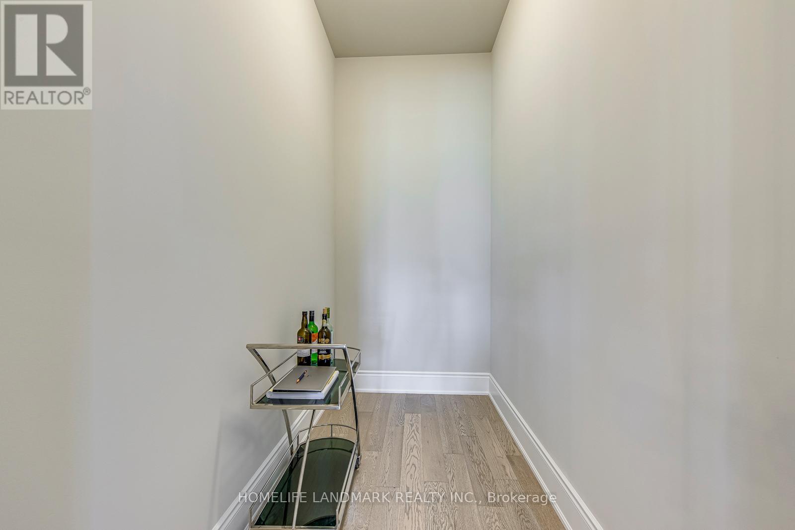 2336 Edward Leaver Trail, Oakville, Ontario  L6M 4G3 - Photo 9 - W12989720