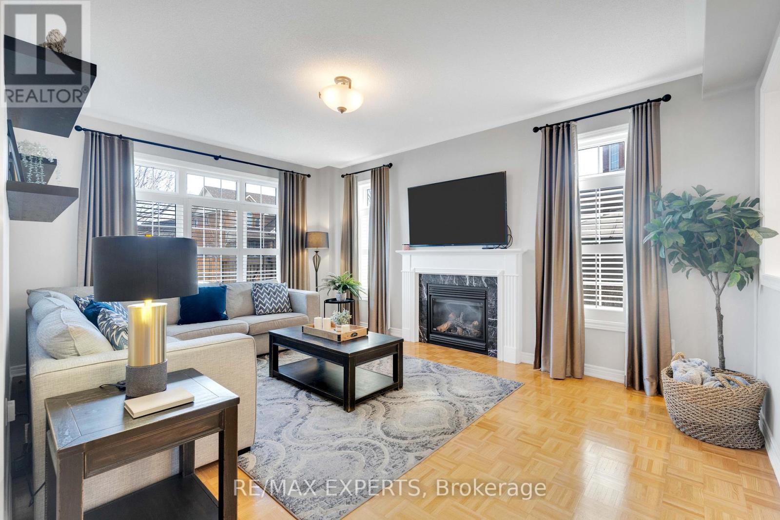 52 Goreridge Crescent, Brampton, Ontario  L6P 1P1 - Photo 10 - W12989724