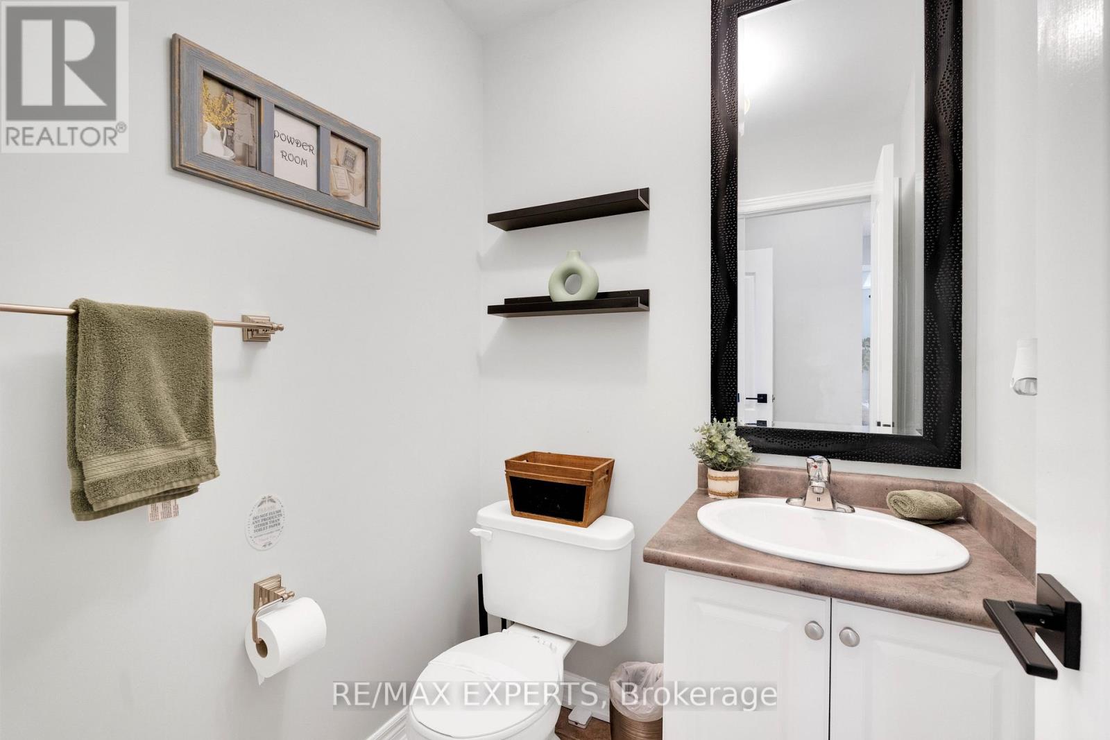 52 Goreridge Crescent, Brampton, Ontario  L6P 1P1 - Photo 20 - W12989724