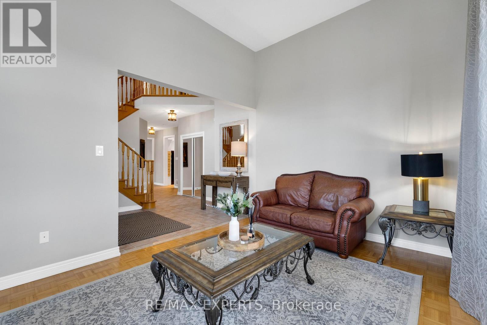 52 Goreridge Crescent, Brampton, Ontario  L6P 1P1 - Photo 9 - W12989724