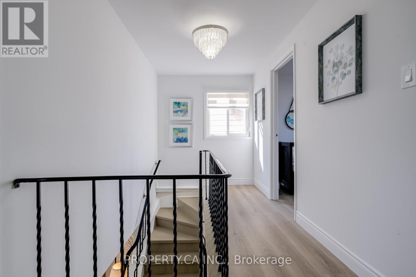 24 Ridler Court, Brampton, Ontario  L6X 2R1 - Photo 12 - W12989782