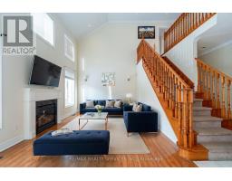 52 MOUNT ROYAL CIRCLE, Brampton, Ontario