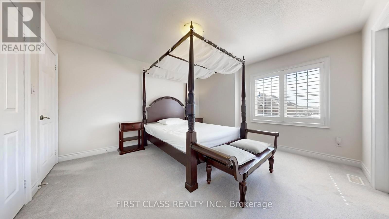 93 Royal West Drive, Brampton, Ontario  L6X 0V8 - Photo 30 - W12989854