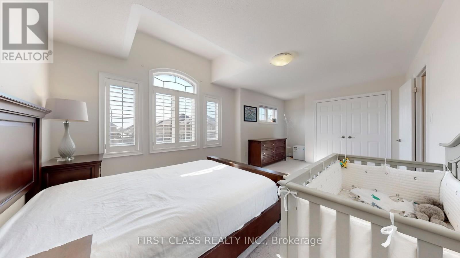 93 Royal West Drive, Brampton, Ontario  L6X 0V8 - Photo 34 - W12989854