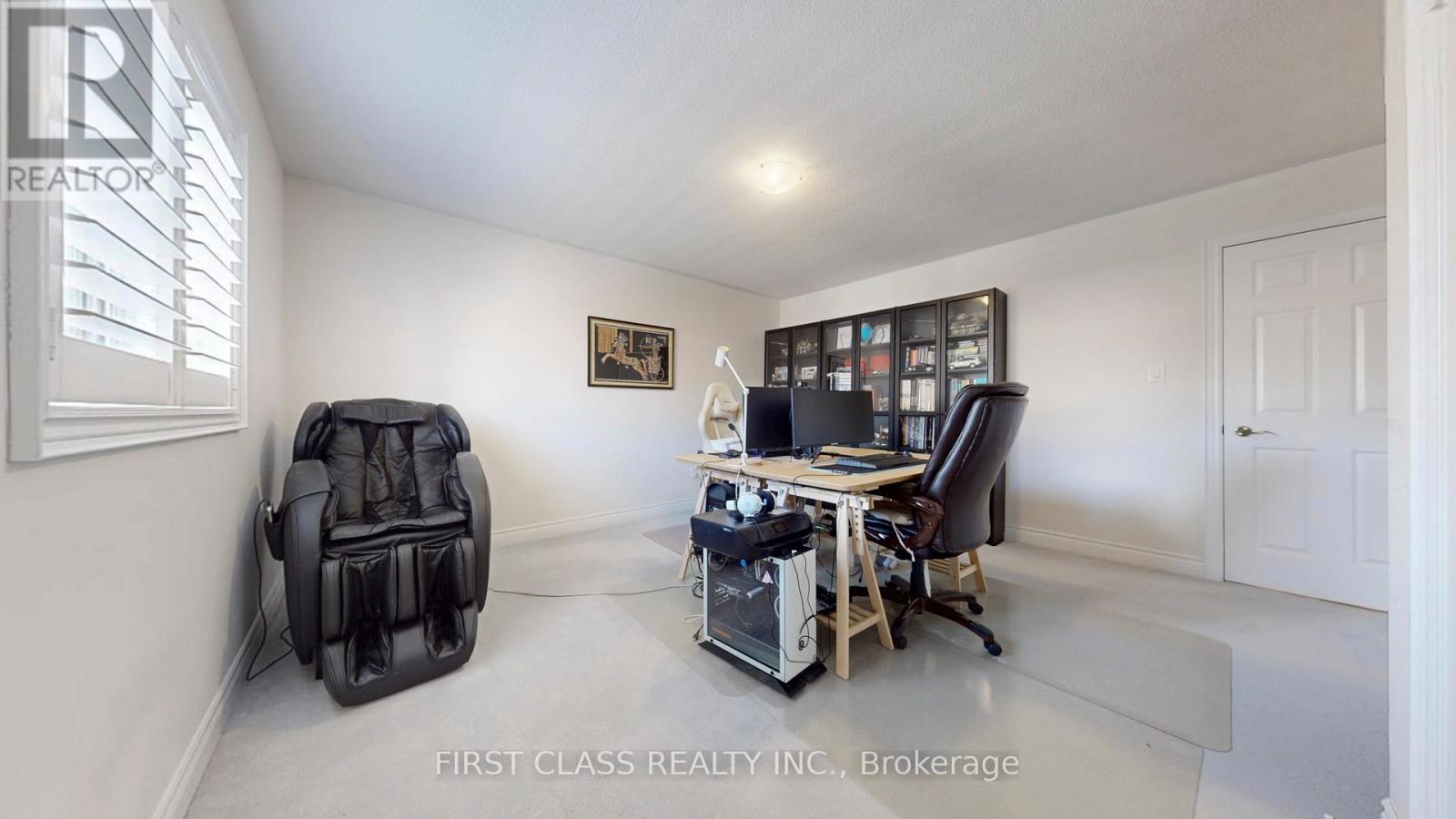 93 Royal West Drive, Brampton, Ontario  L6X 0V8 - Photo 36 - W12989854