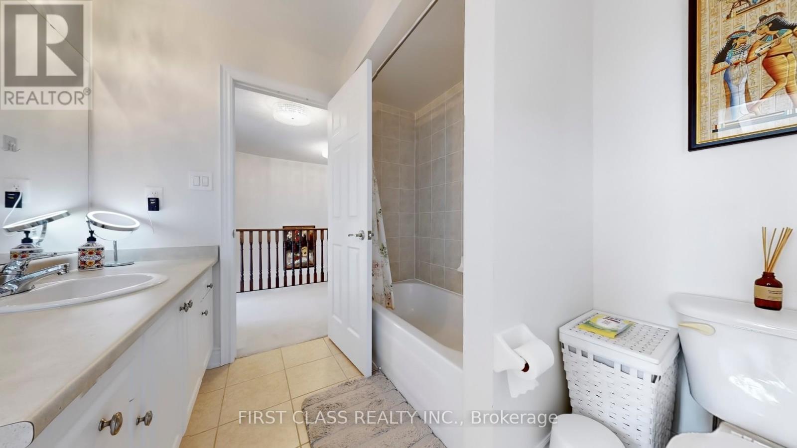 93 Royal West Drive, Brampton, Ontario  L6X 0V8 - Photo 38 - W12989854