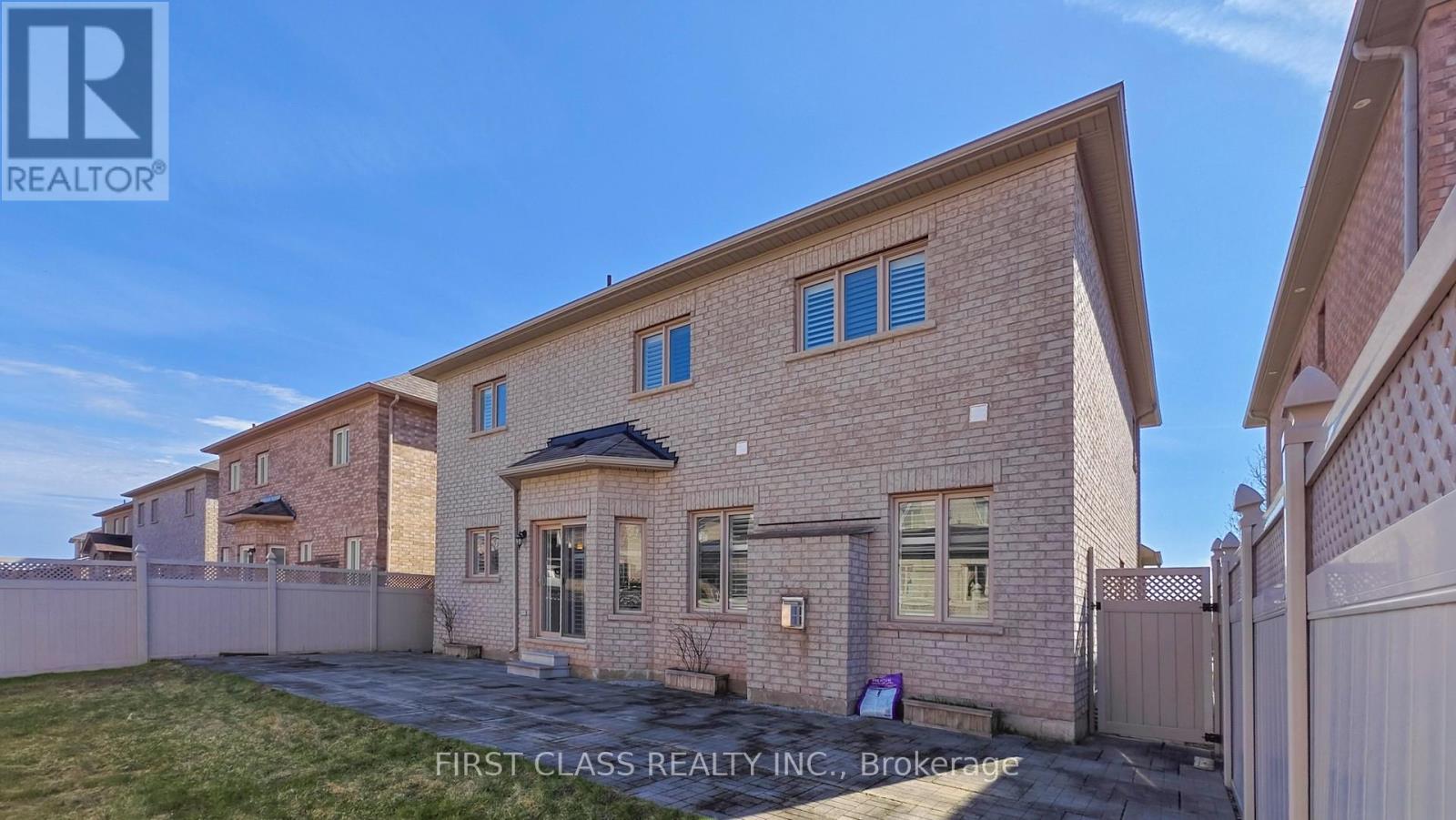 93 Royal West Drive, Brampton, Ontario  L6X 0V8 - Photo 42 - W12989854