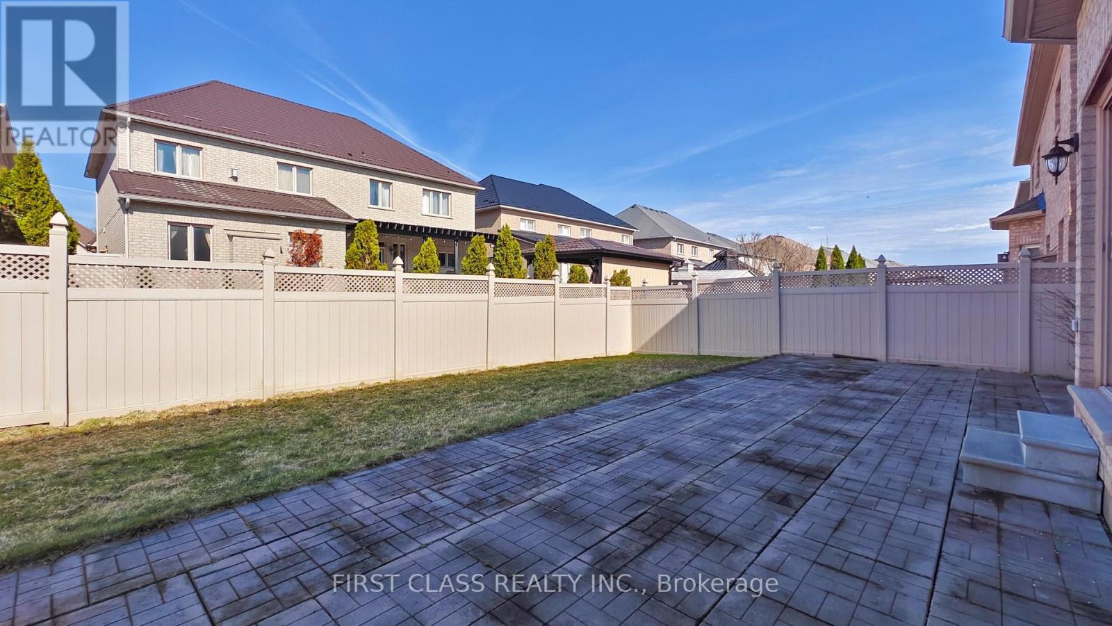 93 Royal West Drive, Brampton, Ontario  L6X 0V8 - Photo 45 - W12989854